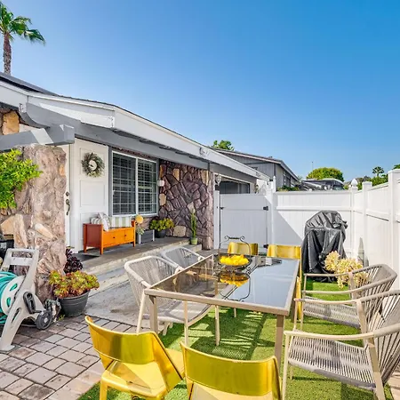 Peaceful Poway Vacation Rental Near Shops And Dining